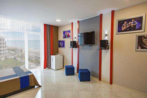 www.rock-hotel.org