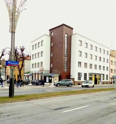 www.hostelomega.pl