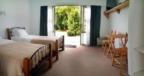 www.apartmentsonabel.nz