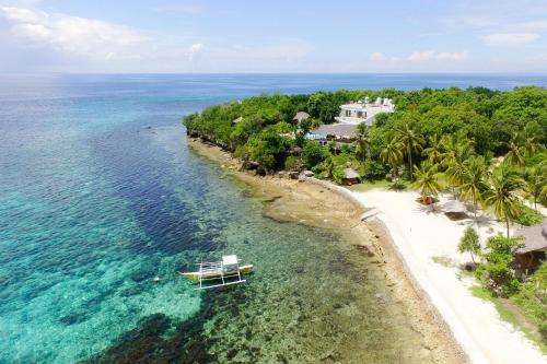 www.granadabeachresort.com