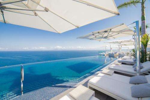www.hotelmousai.com
