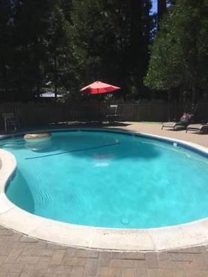 www.sierraskylodge.com