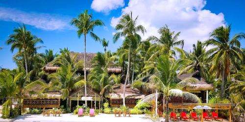 www.coralblueorientalresort.com