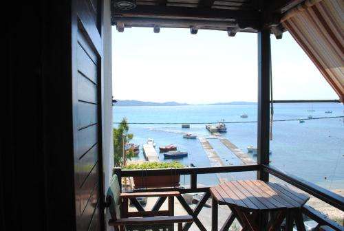 www.pension-antonakis.com