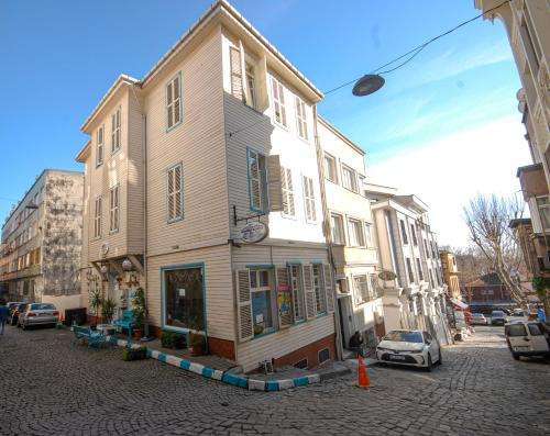 www.alhambraaparthotel.com