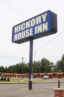 www.hickoryhousedexter.com