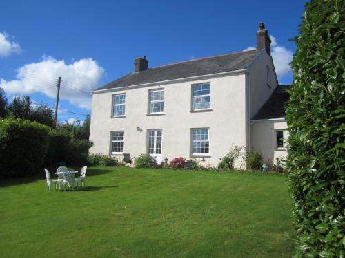 www.clotworthyhouse.co.uk