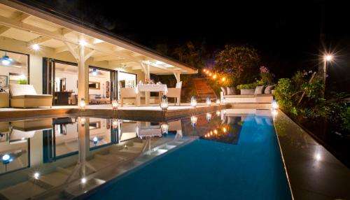 www.taveunipalms.com