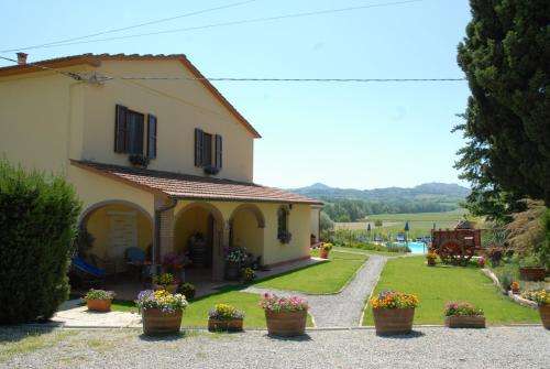 www.agriturismoilcantastorie.it