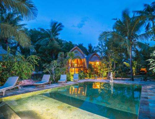 www.sukanusaluxuryhuts.com