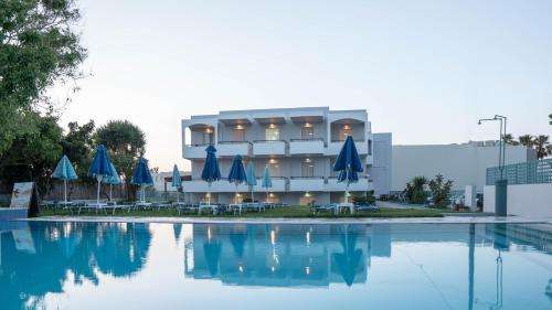 www.pinelopi-hotel.com