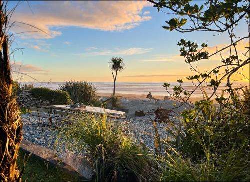 www.driftingsands.nz