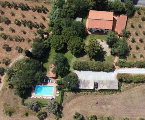 www.agriturismoallumiere.com