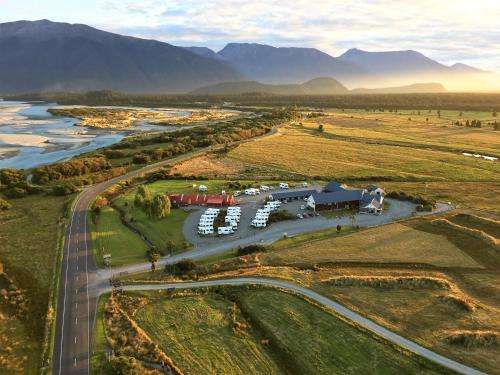 www.haastrivermotels.co.nz