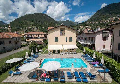 www.lakesideholidayresort.com
