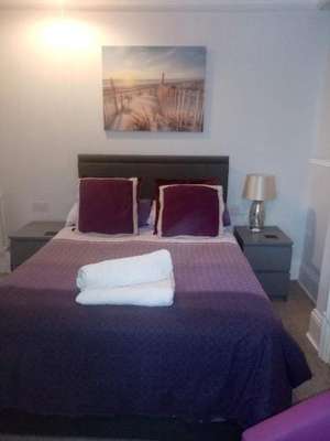 www.leahurstbnb.co.uk