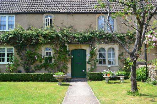 www.rosecottage44.co.uk