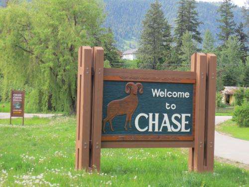 www.chasecountryinn.ca
