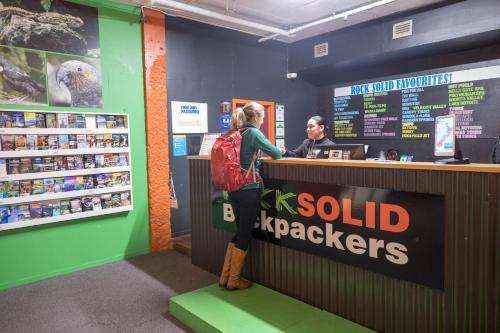 www.rocksolidrotorua.co.nz