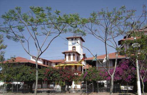 www.aparthoteluniversitario.com