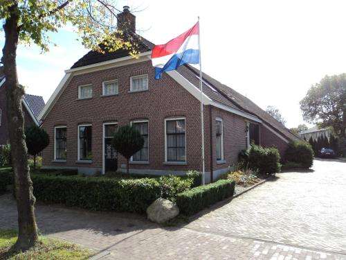 www.hubertushoevediever.nl