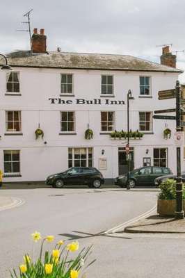 www.bullinnwoodbridge.co.uk