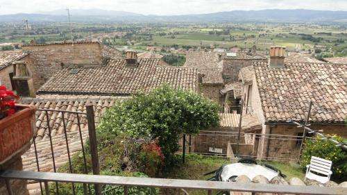 www.laterrazzadispello.it