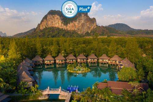 www.poonsiriresort.com