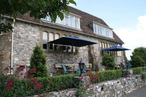 www.thebelfrycountryhotel.com