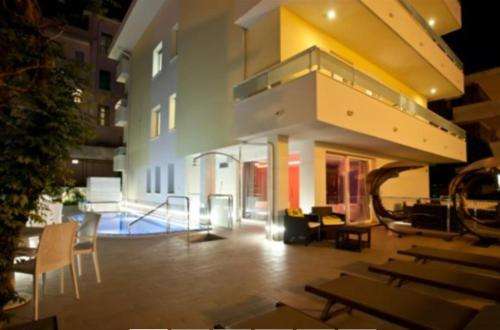 www.residencethea.com