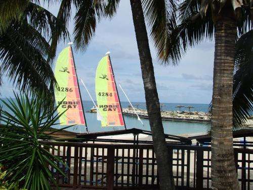 www.northshoreantigua.com