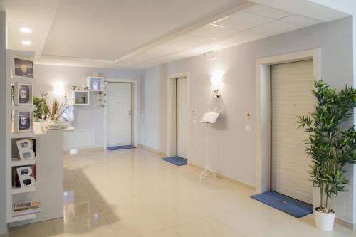 www.residenzeroscioli.it