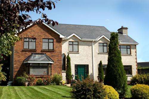 www.doogarryhouse.com