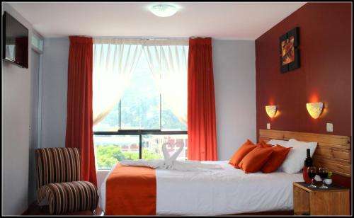 www.aparthotelperegrino.com