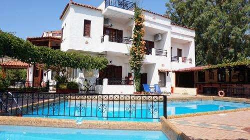 www.hotel-mary-samos.gr