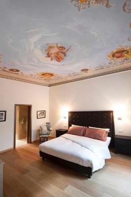 www.florenceartapartments.com