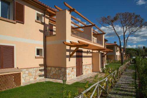www.laresidenzadelgolfo.it