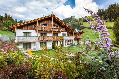 www.alpinemountainchalet.it