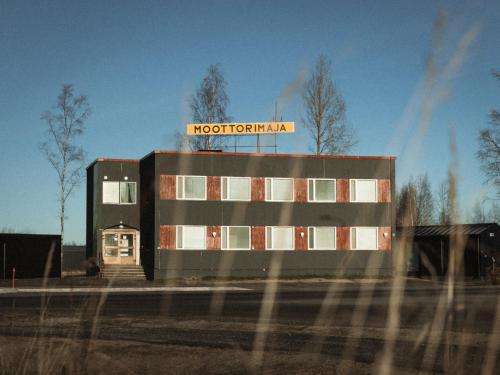 www.blackmotel.fi