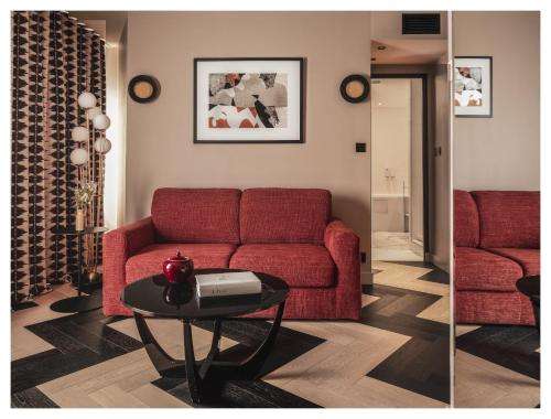 www.rayz-suites.com
