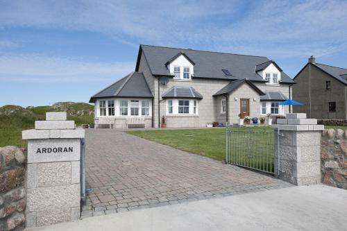 www.ardoranhouse.co.uk