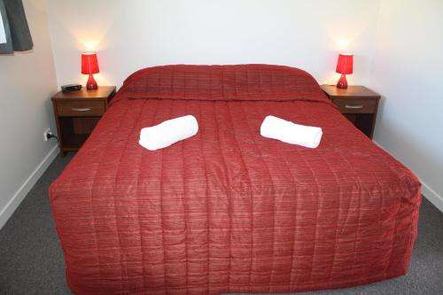 www.oxfordcourtmotel.co.nz