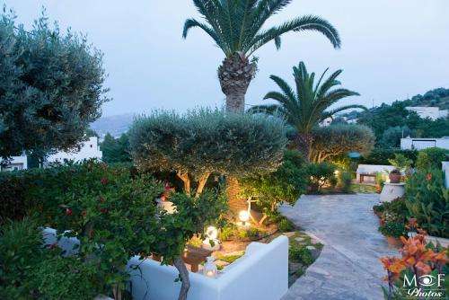 www.elena-leros.com