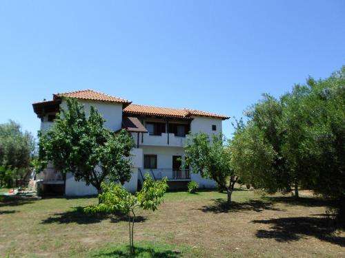 www.bozelia.gr