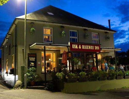 www.uskandrailwayinn.com
