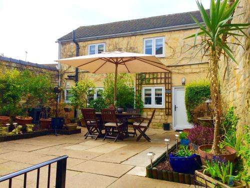www.troyguesthouse.co.uk