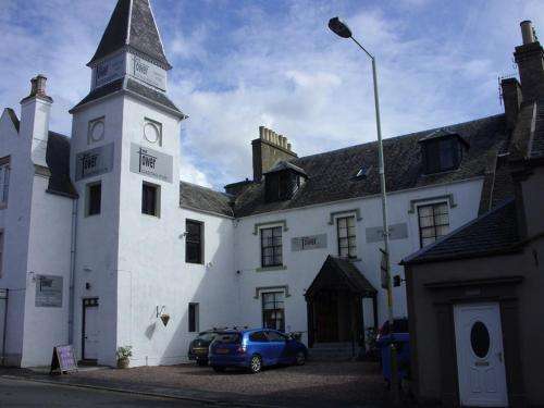 www.thetowercrieff.com