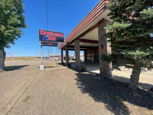 www.riversideinnglendive.net
