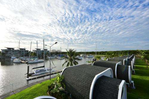 www.krabiboatlagoon.com