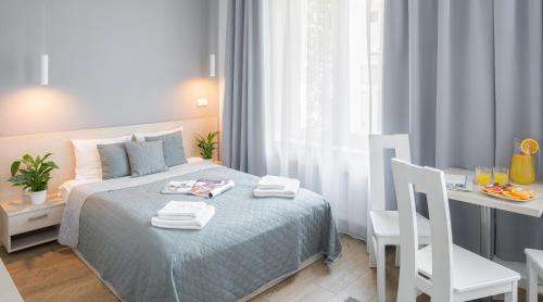 www.platinia.pl